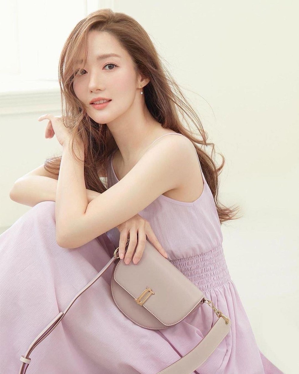 Park Min Young: Đổi đời nhờ thành Nữ hoàng dao kéo và tình duyên gắn với 3 nhân vật quyền lực - Ảnh 3.