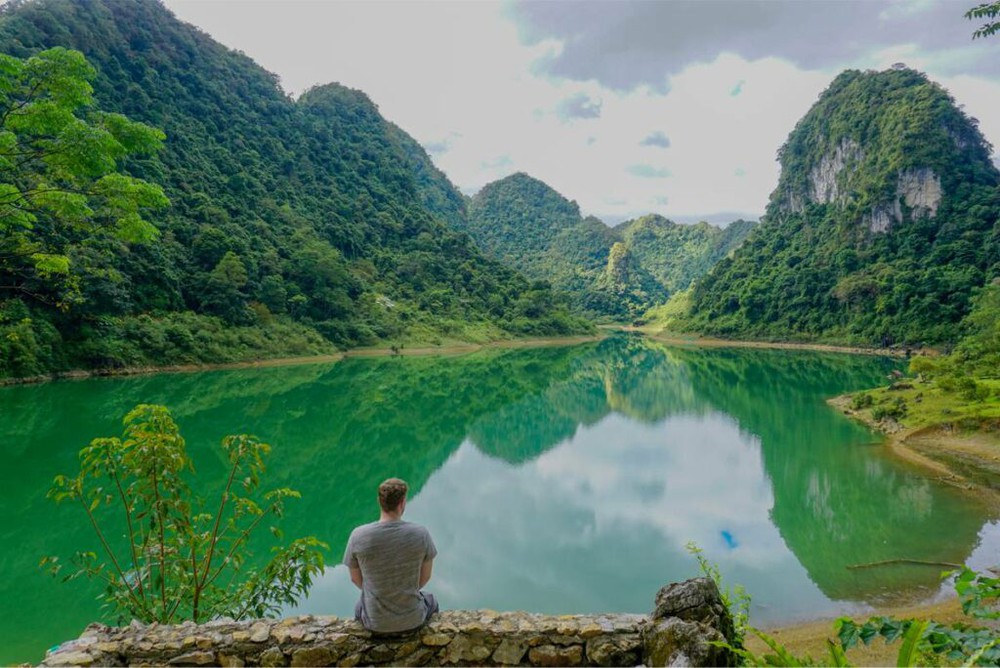 10 hồ nước đẹp nhất Việt Nam: Có nơi được gọi là Vịnh Hạ Long của Tây Nguyên - Ảnh 18.