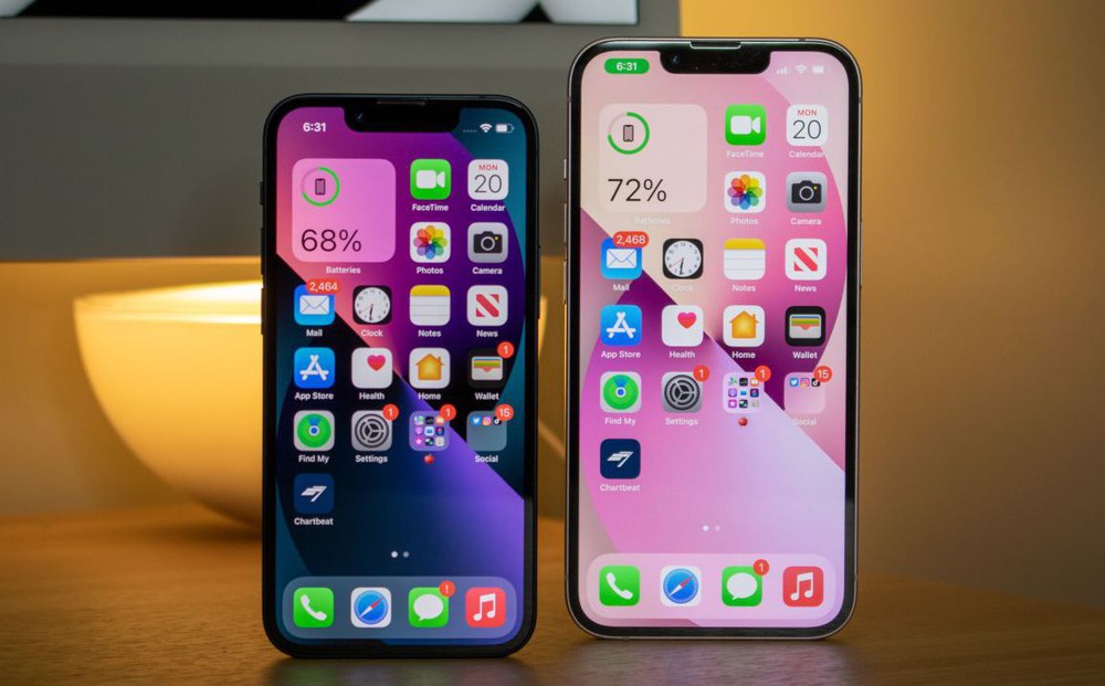 Loạt điện thoại iPhone rớt giá cực mạnh, xuống mức thấp kỷ lục