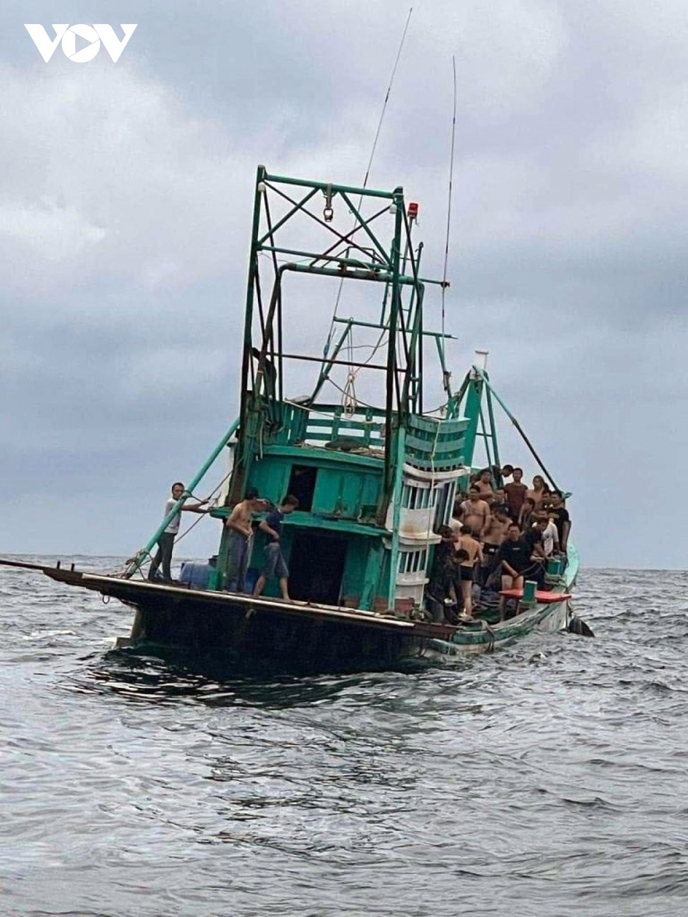 Vụ chìm tàu ngoài khơi Campuchia liên quan việc buôn người từ Trung Quốc - Ảnh 2.