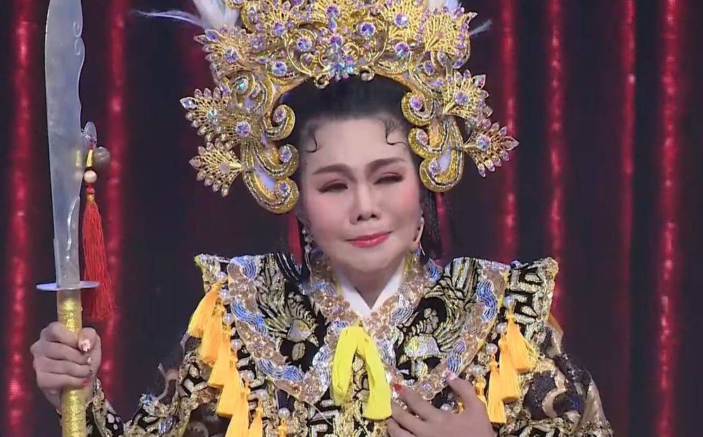 NSƯT Ngọc Huyền bật khóc vì nhớ thầy