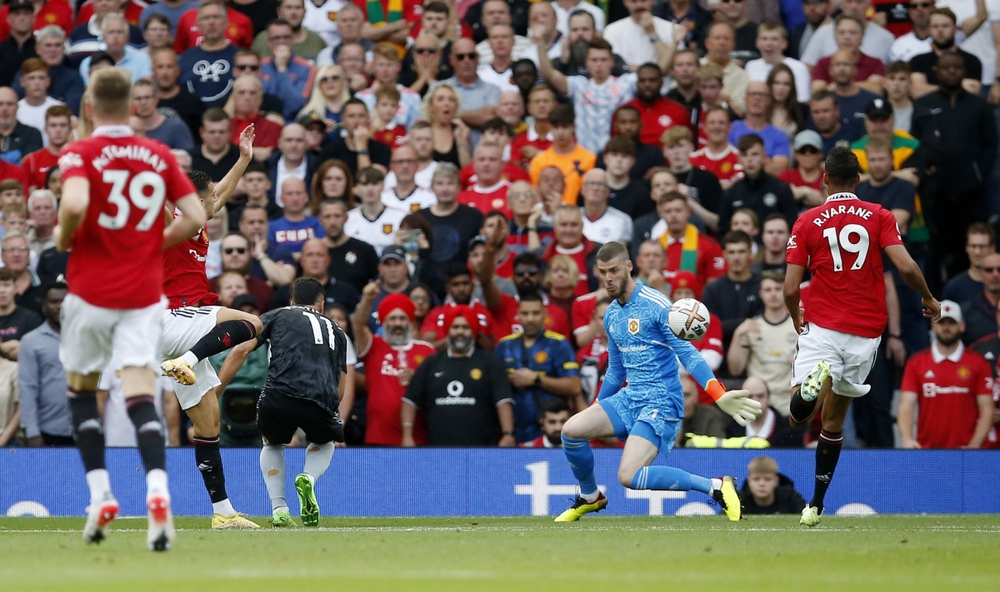 TRỰC TIẾP MU 0 - 0 Arsenal: Bom tấn Antony đá chính, Ronaldo dự bị - Ảnh 1.
