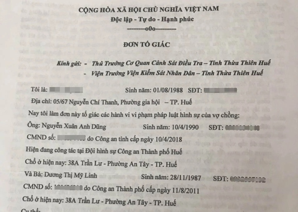 Vợ chồng công an bị tố lừa hàng chục tỷ đồng: Khởi tố vợ, điều tra chồng - Ảnh 1.