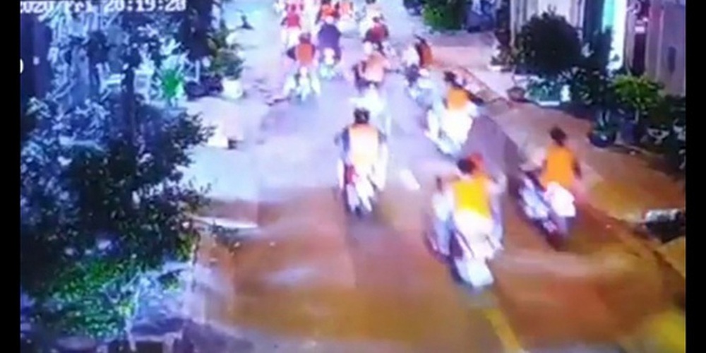 Lời hô rùng mình của băng nhóm gây náo loạn ở quận Bình Tân, TP HCM - Ảnh 6.
