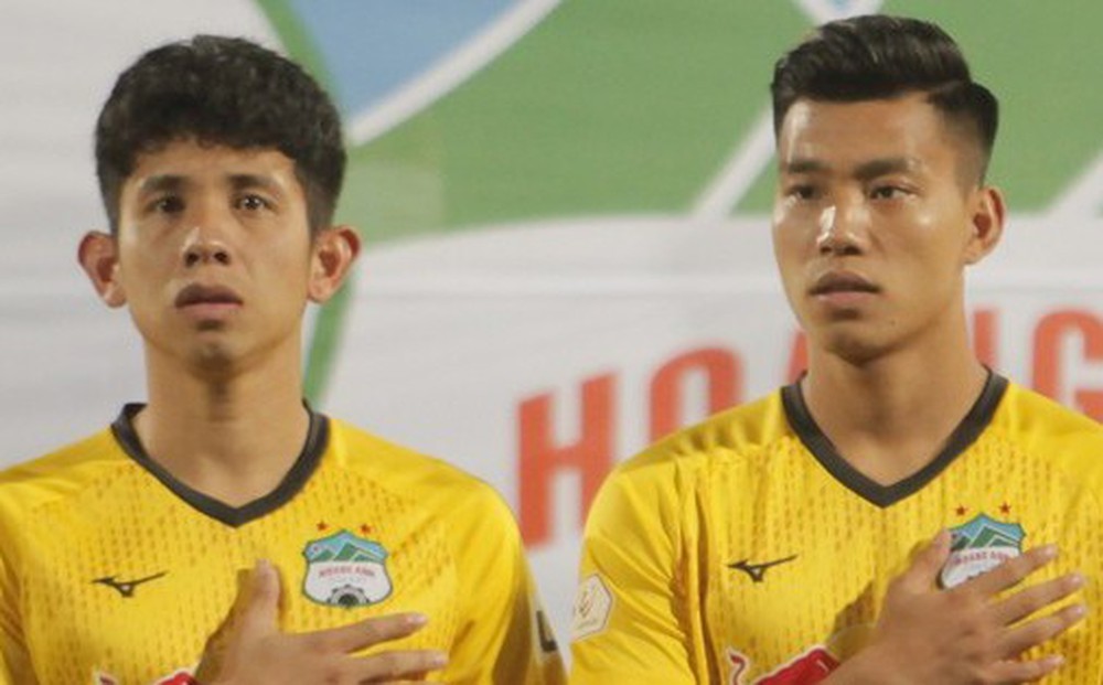 CLB V.League muốn chiêu mộ 3 cầu thủ HAGL cùng lúc, trả 7,5 tỷ đồng lót tay cho Văn Thanh?