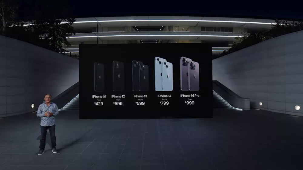iPhone 14 Pro và Pro Max ra mắt: Tai thỏ thay bằng phần khuyết biến hóa linh hoạt - Ảnh 15.