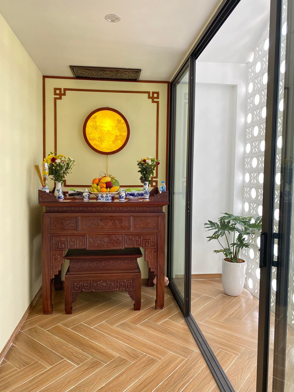 Sau 6 tháng tự tay thi công cùng 1,4 tỷ, cặp vợ chồng Hải Phòng có không gian sống ấm cúng với phong cách Indochine
