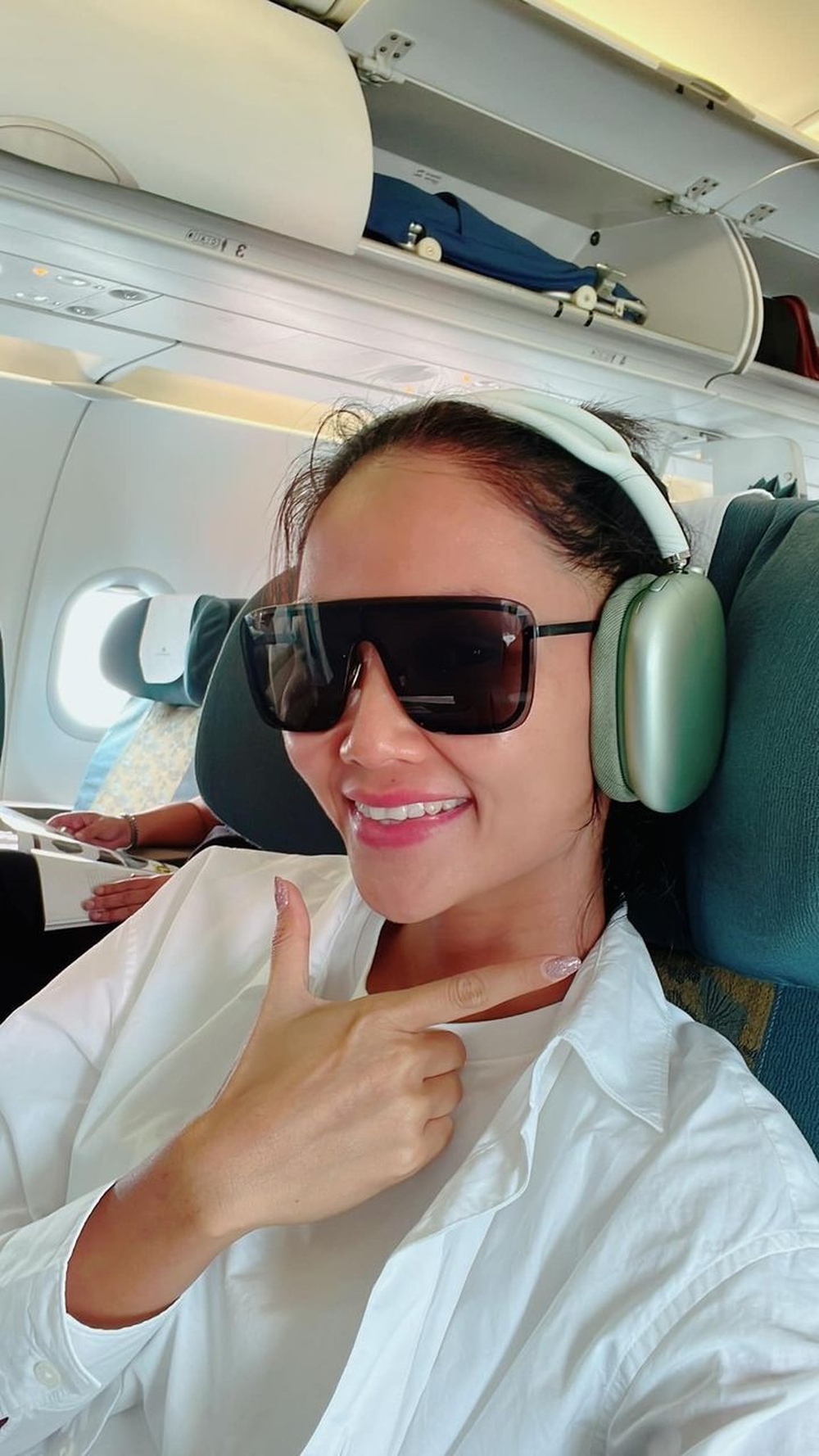 Sao Việt 9/9: Động thái của Tuấn Hưng sau ồn ào bị phạt vì hát trên ban công - Ảnh 4. Sao Việt 9/9: Động thái của Tuấn Hưng sau ồn ào bị phạt vì hát trên ban công - Ảnh 4.