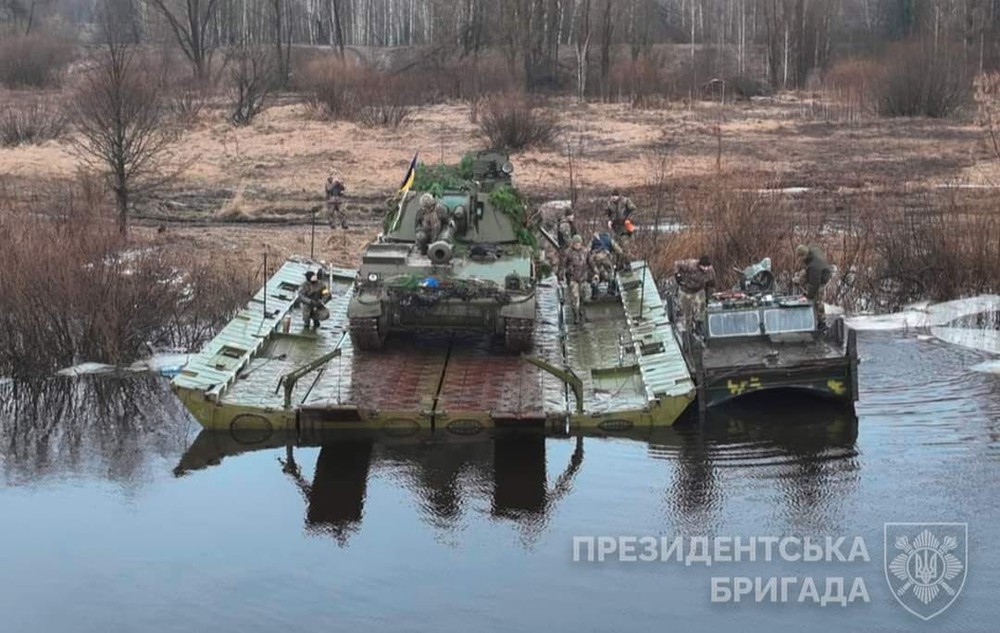 Khí tượng học quân sự giúp lực lượng Ukraine chiến đấu ra sao - Ảnh 2.