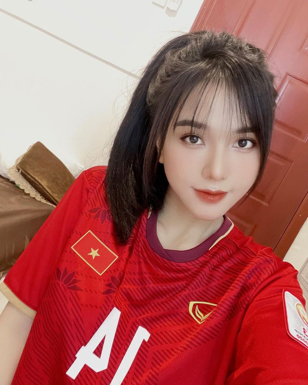 “Nửa kia” làm hậu phương vững chắc cho các cầu thủ tuyển Việt Nam