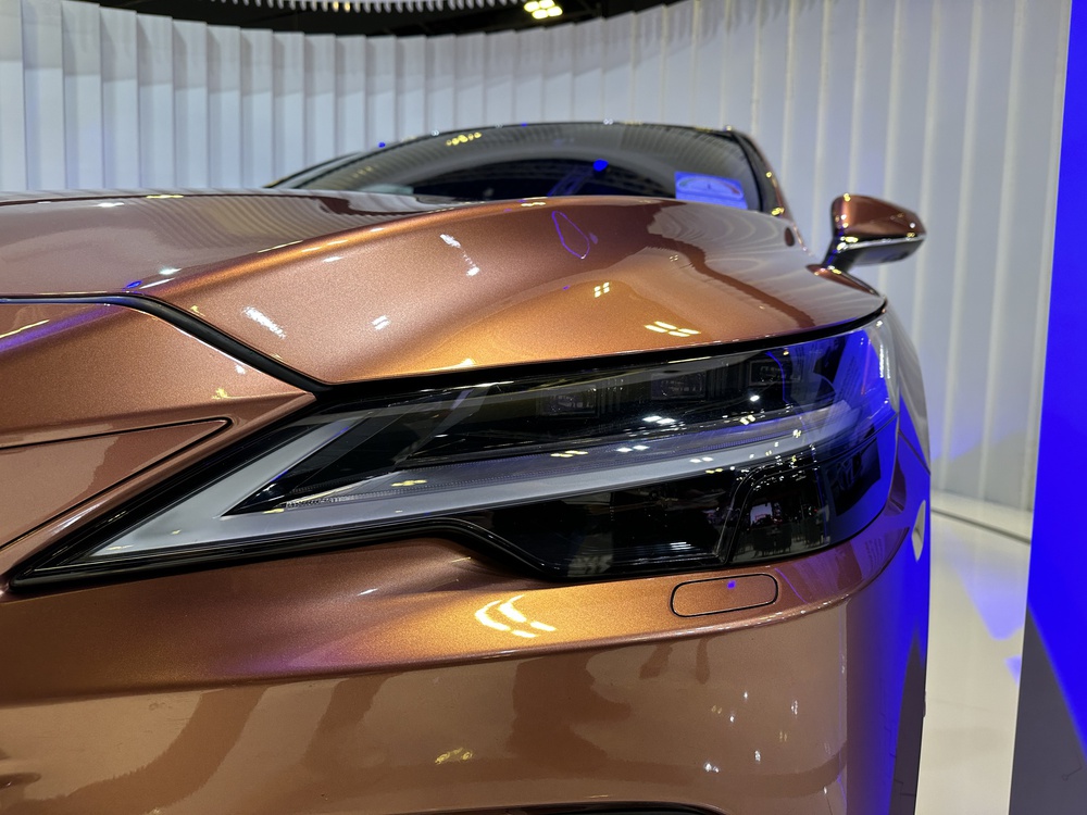 Xem trước Lexus RX 2023 tại Singapore: Về Việt Nam năm nay với giá dự kiến từ 3,4 tỷ đồng - Ảnh 6.