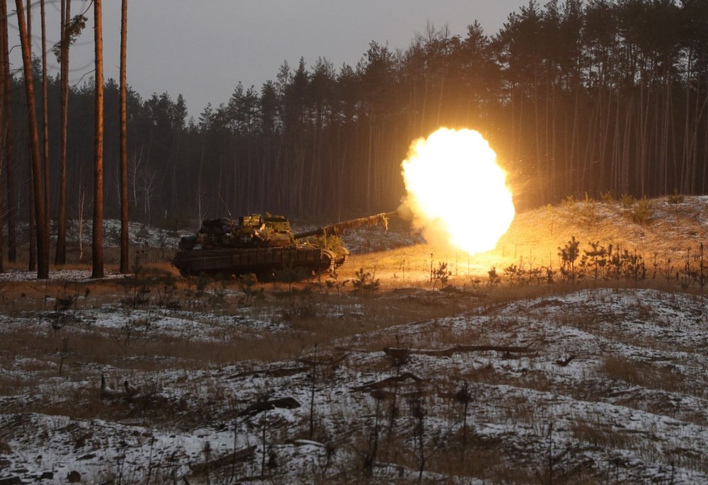 Phương Tây và Ukraine tăng cường chuẩn bị cho khả năng chiến sự mở rộng vào tháng 2 - Ảnh 3.