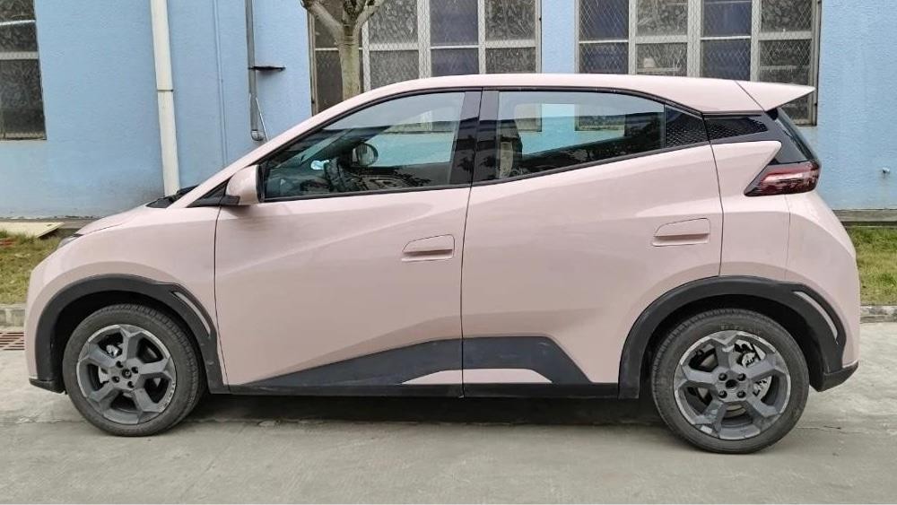Lộ diện mẫu ô tô điện giá rẻ, chuẩn bị gia nhập thị trường với giá chỉ từ 200 triệu đồng - Ảnh 2.
