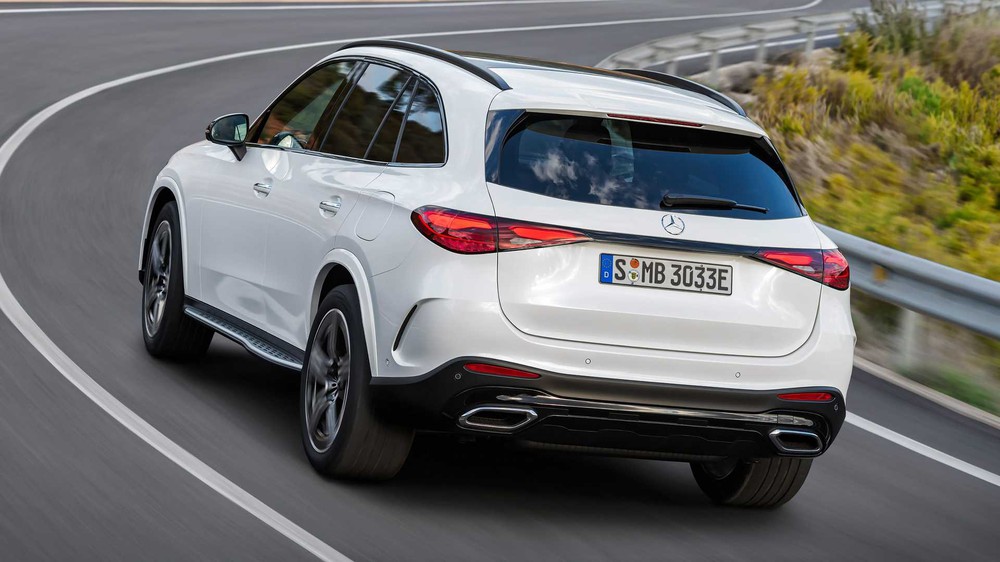 Mercedes-Benz GLC 2023 về Việt Nam sau Tết: Nhập khẩu giới hạn, thay đổi lớn đáp trả BMW X3 mới lắp ráp - Ảnh 10.