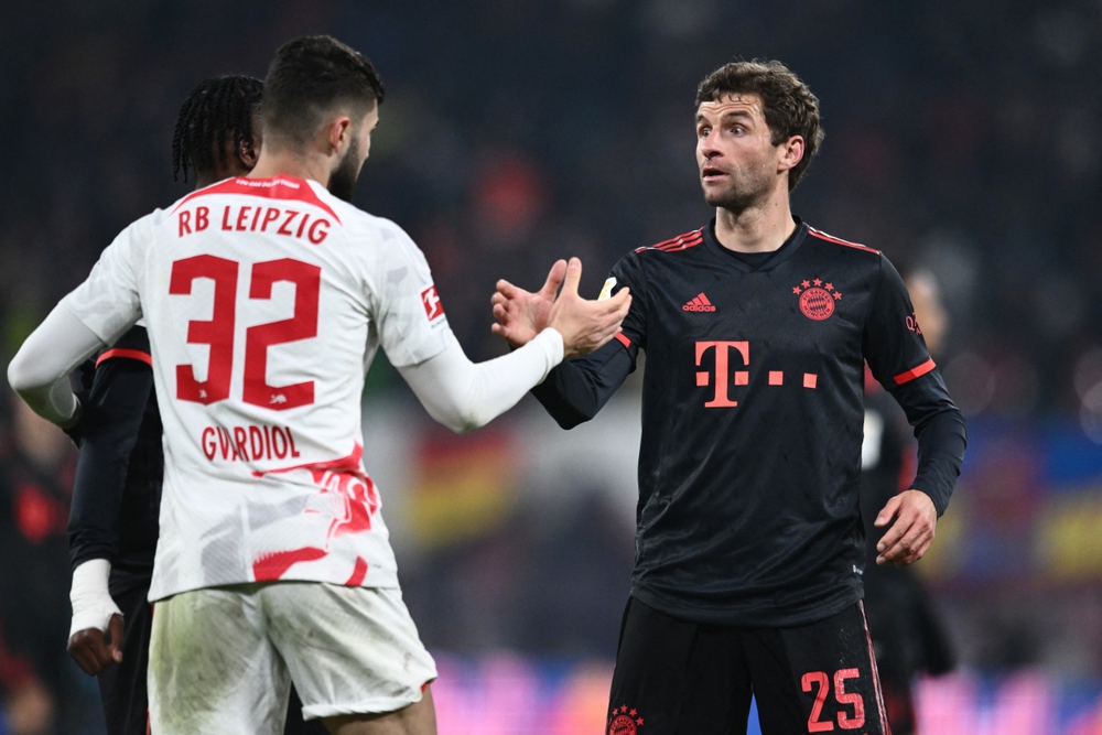 Bayern Munich vất vả hòa Leipzig trong trận đầu tiên của năm 2023 - Ảnh 10.