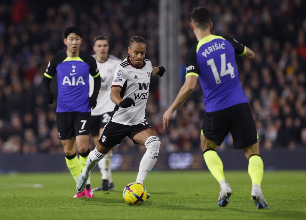 Thắng nhọc Fulham, Tottenham tạm vượt qua khủng hoảng - Ảnh 2.