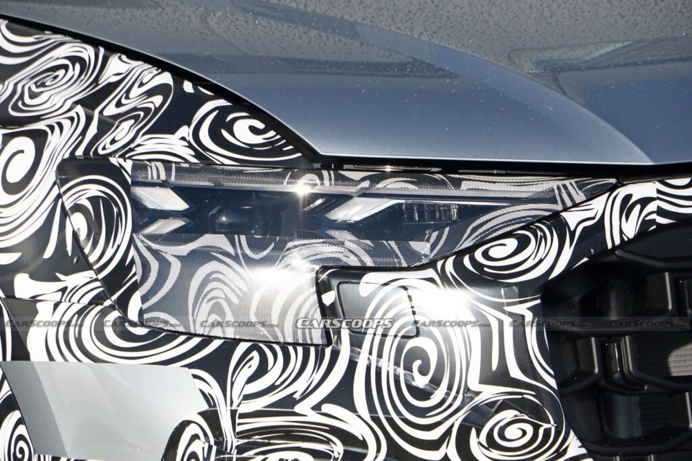 Audi Q8 2025 lộ diện - thay đổi nhẹ ngoại thất, lưới tản nhiệt hầm hố - Ảnh 5.