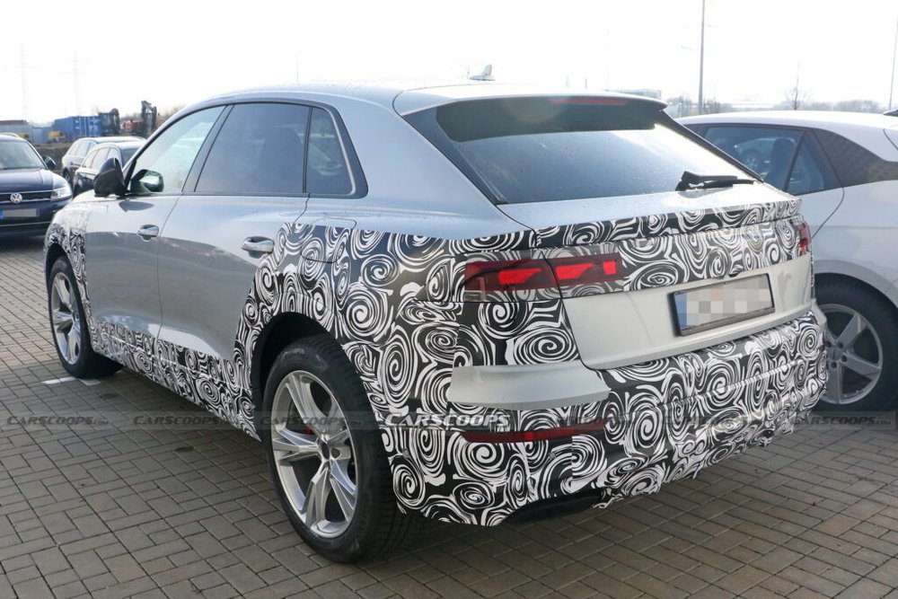 Audi Q8 2025 lộ diện - thay đổi nhẹ ngoại thất, lưới tản nhiệt hầm hố - Ảnh 4.