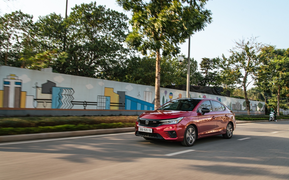 Người dùng Toyota Raize và Honda City RS cùng đánh giá xe sau hơn 10.000 km: Chỉ chênh 50 triệu đồng nhưng trải nghiệm khác xa nhau - Ảnh 16.