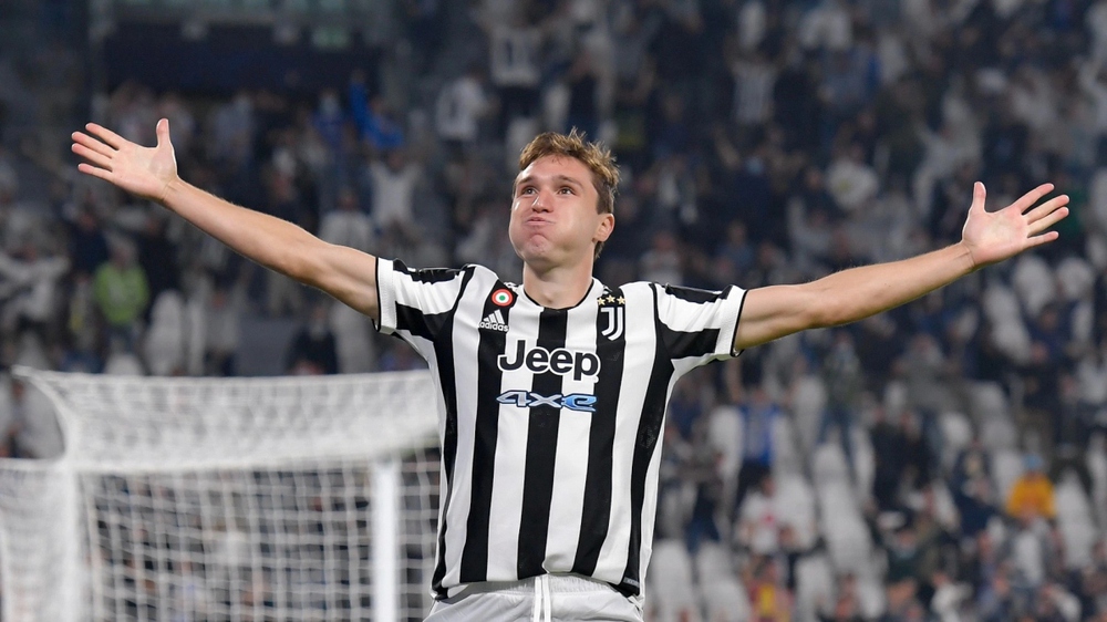 Chuyển nhượng 26/1: MU muốn giải cứu ngôi sao của Juventus - Ảnh 1.