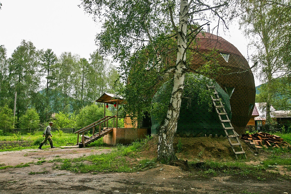 Những ngôi nhà độc đáo nhất ở nước Nga - Ảnh 9.