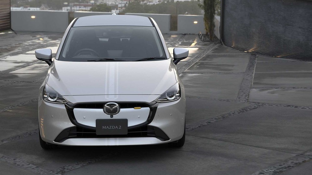 Ra mắt Mazda2 2023: Trông như xe điện, chủ xe cũ 9 năm không sợ lỗi mốt - Ảnh 4.