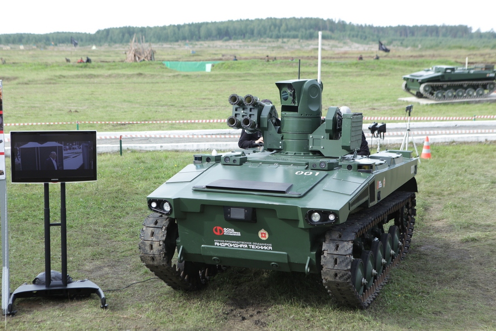 Nga sở hữu robot chiến đấu có thể xóa sổ xe tăng hạng nặng NATO hỗ trợ Ukraine? - Ảnh 1.