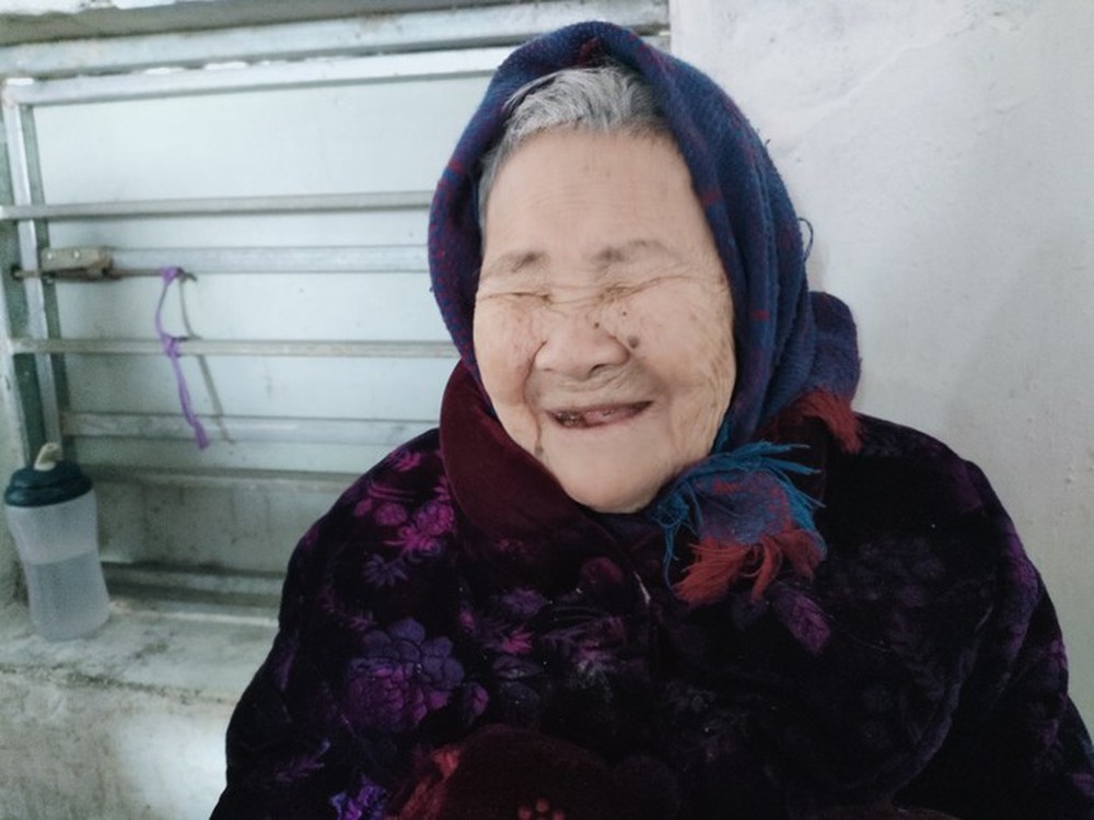 Xuân sum vầy bên 5 thế hệ của cụ bà 110 tuổi ở Nghệ An - Ảnh 5.