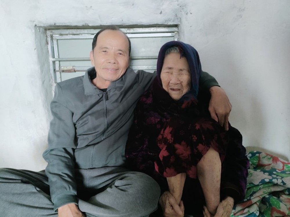 Xuân sum vầy bên 5 thế hệ của cụ bà 110 tuổi ở Nghệ An - Ảnh 3.
