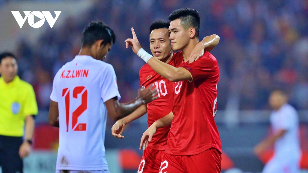  Trực tiếp ĐT Việt Nam 3-0 ĐT Myanmar: Châu Ngọc Quang ghi siêu phẩm - Ảnh 1.