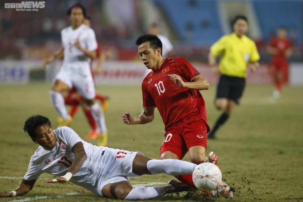Bảng xếp hạng AFF Cup 2022: Tuyển Việt Nam giữ ngôi đầu, Malaysia vượt Singapore - Ảnh 1.