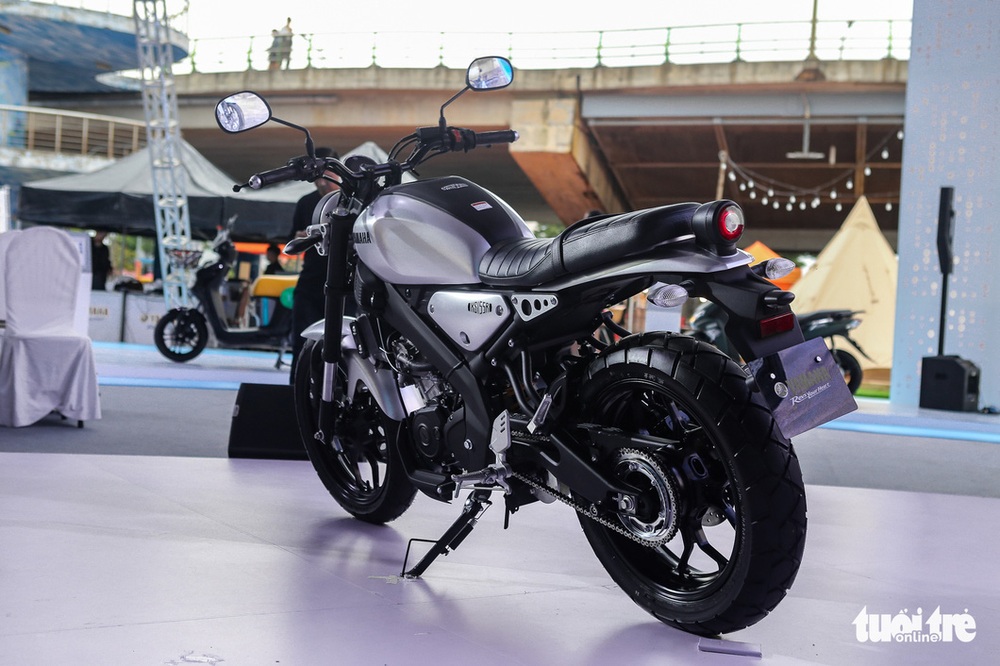 Yamaha XS155R chính hãng chào khách Việt: Giá từ 77 triệu đồng, thêm xe côn tay không cần bằng A2 - Ảnh 6.