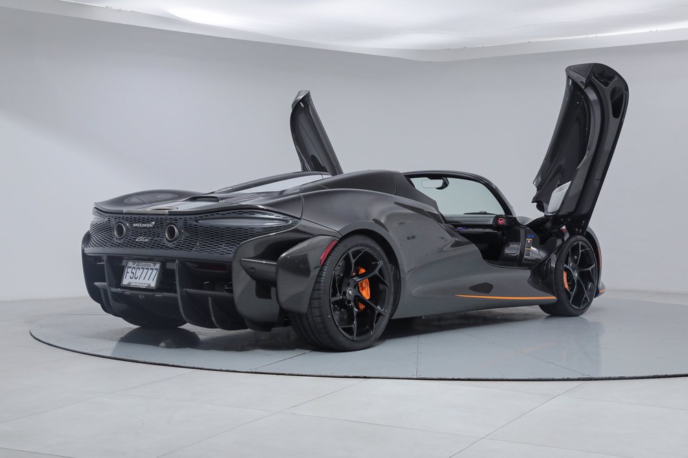 Minh Nhựa úp mở McLaren Elva trăm tỷ với chi tiết khác biệt xe từng về Việt Nam - Ảnh 4.