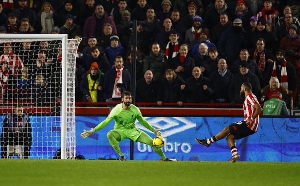 Nunez vô duyên, Liverpool thua đau Brentford - Ảnh 11.