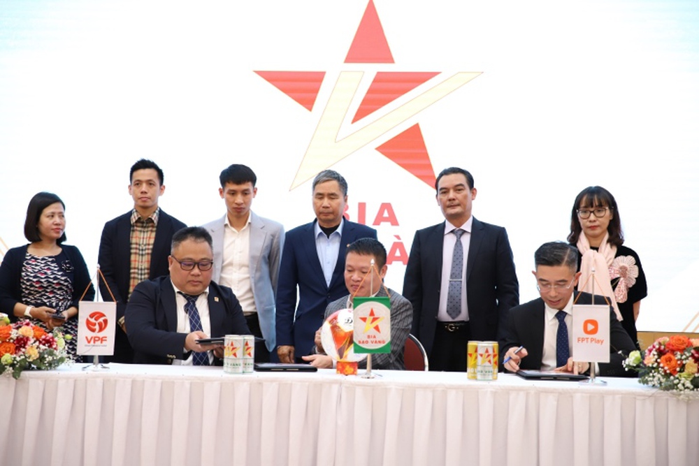 Đội vô địch V-League 2023 nhận 5 tỷ đồng tiền thưởng - Ảnh 2.