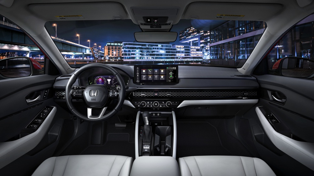 Honda Accord 2023 chốt giá quy đổi từ 666 triệu đồng: Nhiều công nghệ, động cơ hybrid cạnh tranh Camry - Ảnh 2.