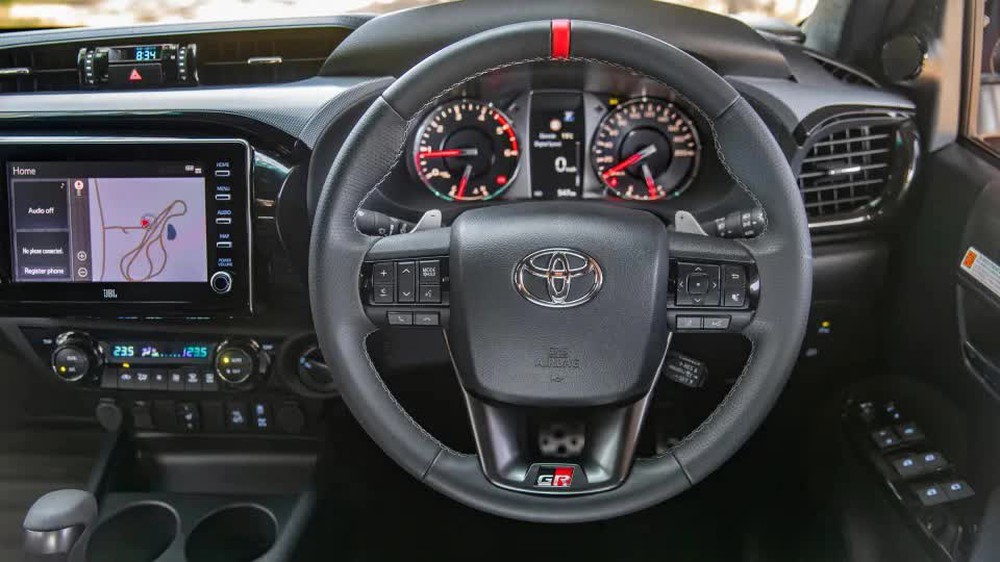 Ra mắt Toyota Hilux GR Sport 2023: Mạnh 221 mã lực, đáp trả Ford Ranger Raptor - Ảnh 5.
