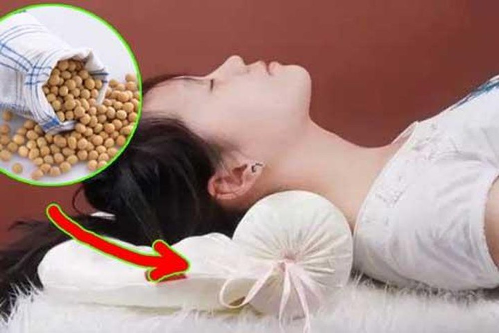 3 người c&ugrave;ng đến xin l&agrave;m gi&uacute;p việc, chủ nh&agrave; lấy 1 t&uacute;i đậu n&agrave;nh để khảo nghiệm: Người kh&ocirc;ng nấu ăn được nhận! - Ảnh 2.