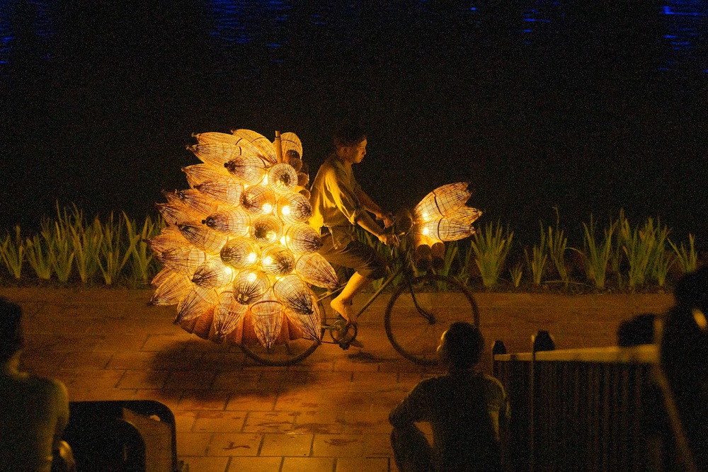 Một địa điểm mới được loạt hoa hậu Quốc tế ghé thăm ngay ở Hà Nội, diễn ra buổi trình diễn đẹp mắt từng đạt kỷ lục