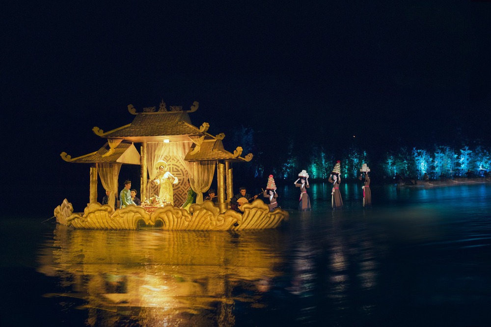 Một địa điểm mới được loạt hoa hậu Quốc tế ghé thăm ngay ở Hà Nội, diễn ra buổi trình diễn đẹp mắt từng đạt kỷ lục