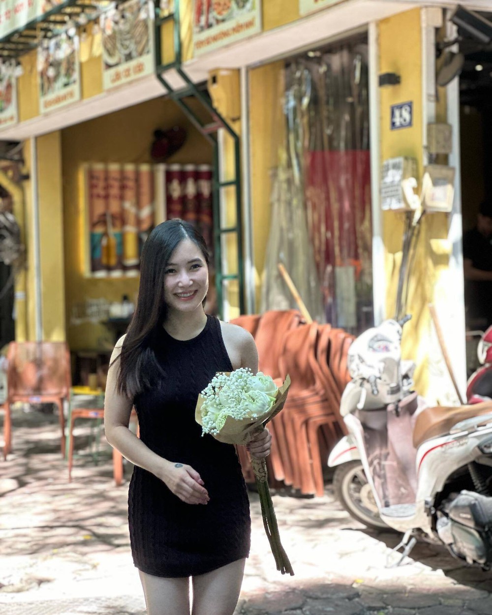 Sao Việt 11/10: Hương Tràm đẹp dịu dàng, Việt Hương bị chồng nói xấu - Ảnh 2. Sao Việt 11/10: Hương Tràm đẹp dịu dàng, Việt Hương bị chồng nói xấu - Ảnh 2.