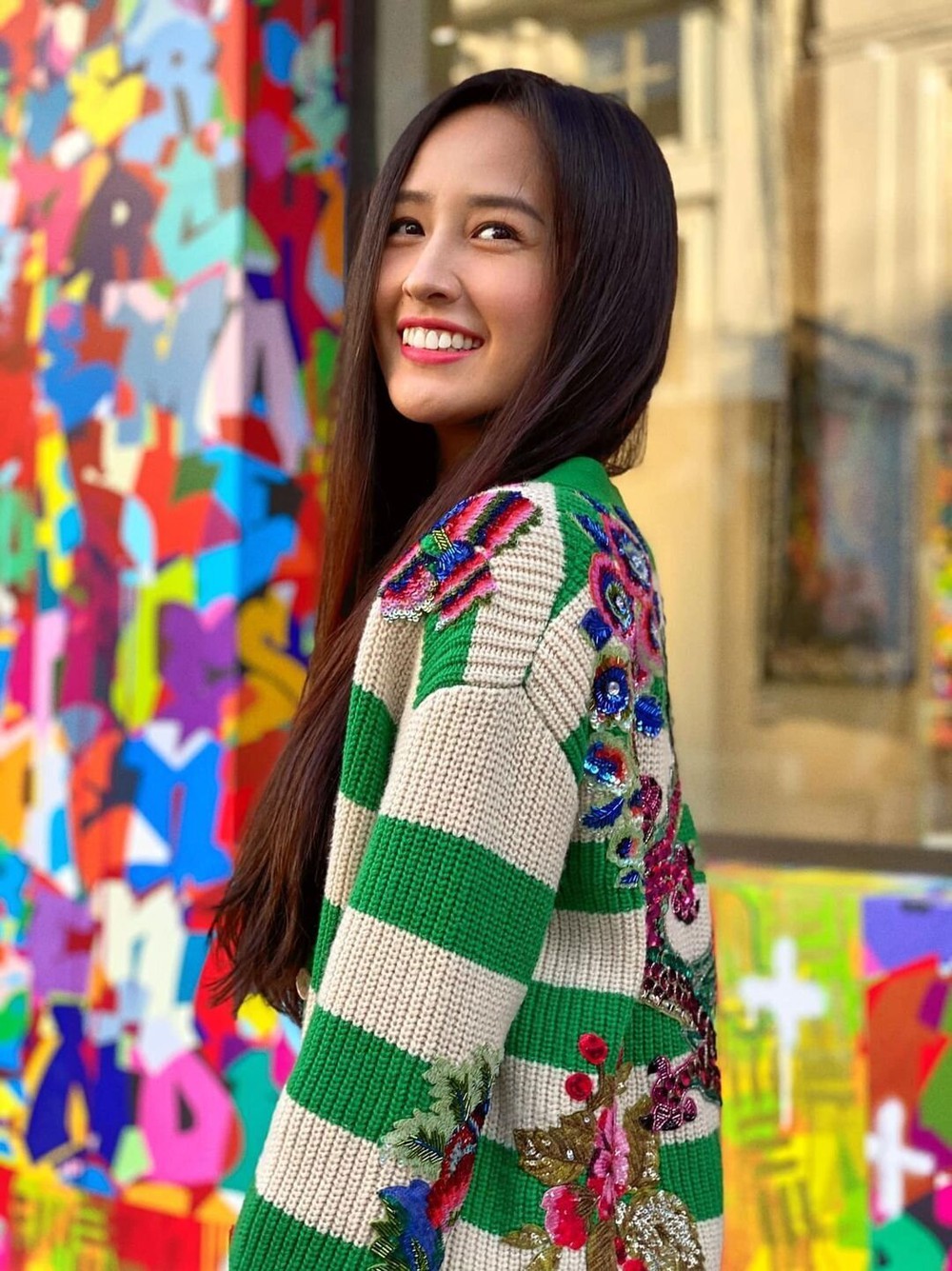 Sao Việt 11/10: Hương Tràm đẹp dịu dàng, Việt Hương bị chồng nói xấu - Ảnh 19.