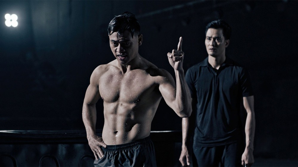 Phim có Isaac, Rocker Nguyễn như nồi lẩu thập cẩm - Ảnh 2.