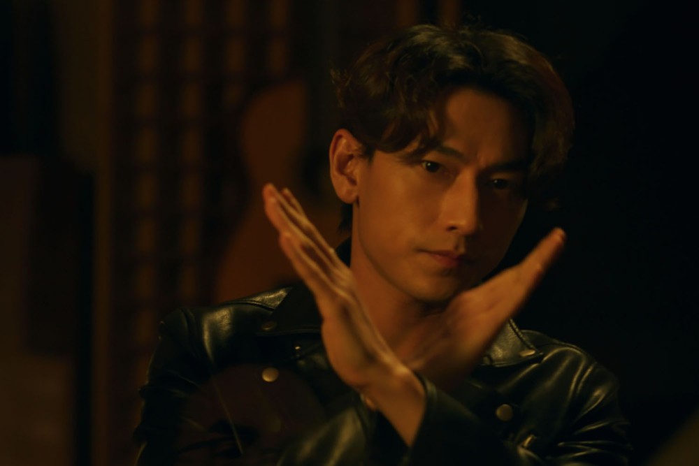 Phim có Isaac, Rocker Nguyễn như nồi lẩu thập cẩm - Ảnh 1.