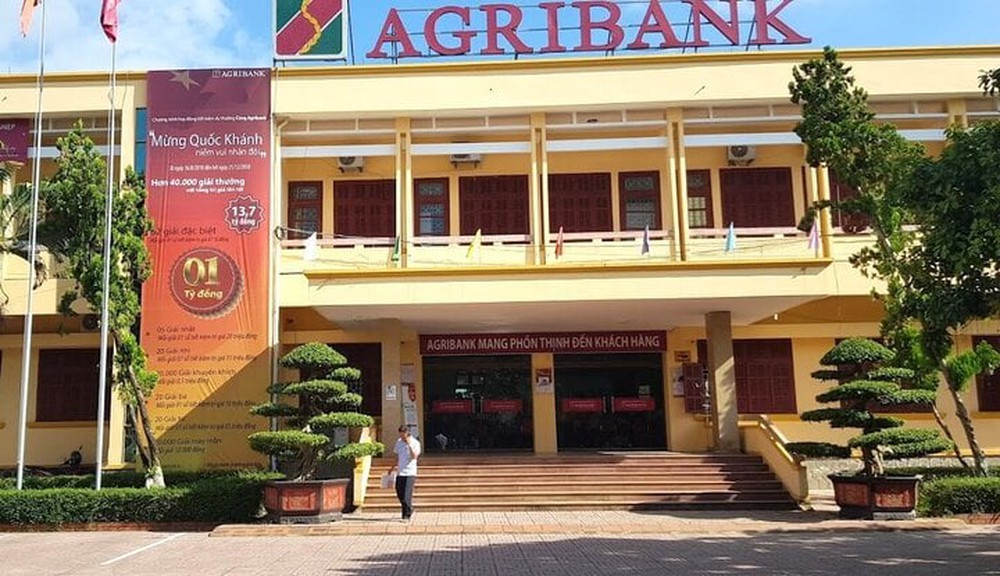 PGĐ Ngân hàng Nông nghiệp ở Nghệ An bị vệ sĩ đánh tại trụ sở cơ quan