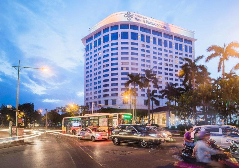 Phát hành 4.800 tỷ trái phiếu, DN sở hữu Daewoo Hanoi và loạt khách sạn tại TP HCM đang bị phong tỏa tài khoản, chờ kết luận liên quan đến Vạn Thịnh Phát - Ảnh 1.