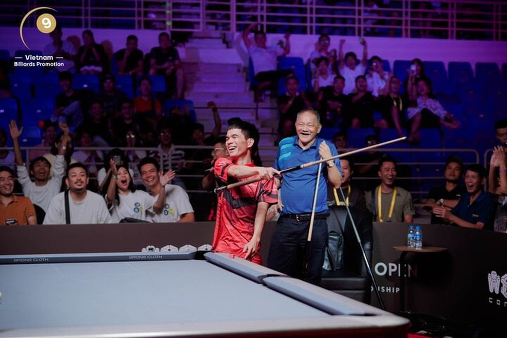 Huyền thoại Efren Reyes thắng Đỗ Khải ở trận đấu biểu diễn của Hanoi Open Pool - Ảnh 1.