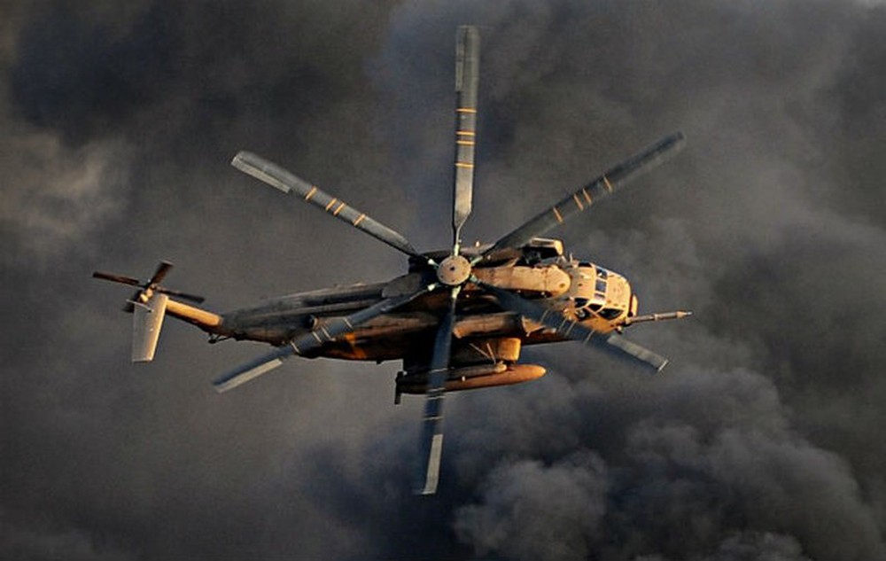 Israel thiệt hại nặng khi trực thăng khổng lồ CH-53 bị Hamas bắn hạ - Ảnh 7.