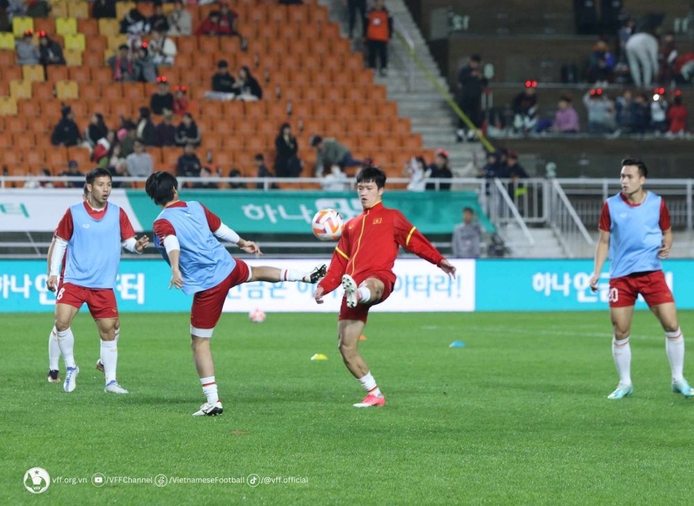 Trực tiếp ĐT Hàn Quốc 0-0 ĐT Việt Nam: Son Heung-min đá chính - Ảnh 1.