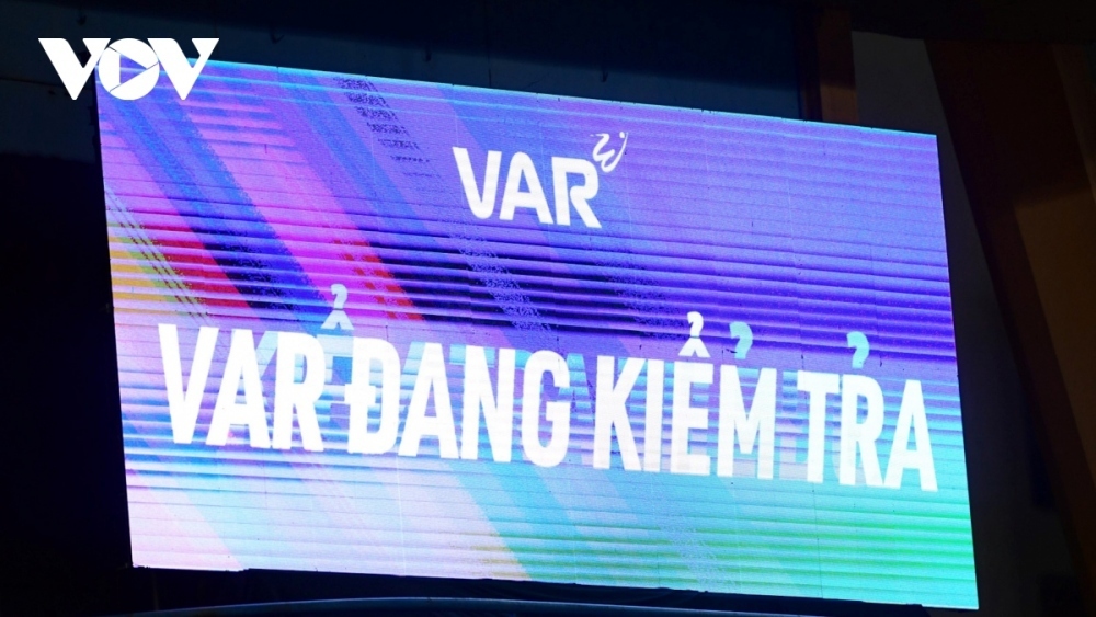 Xác định 4 trận đấu áp dụng VAR ở vòng mở màn V-League 2023/2024 - Ảnh 1.